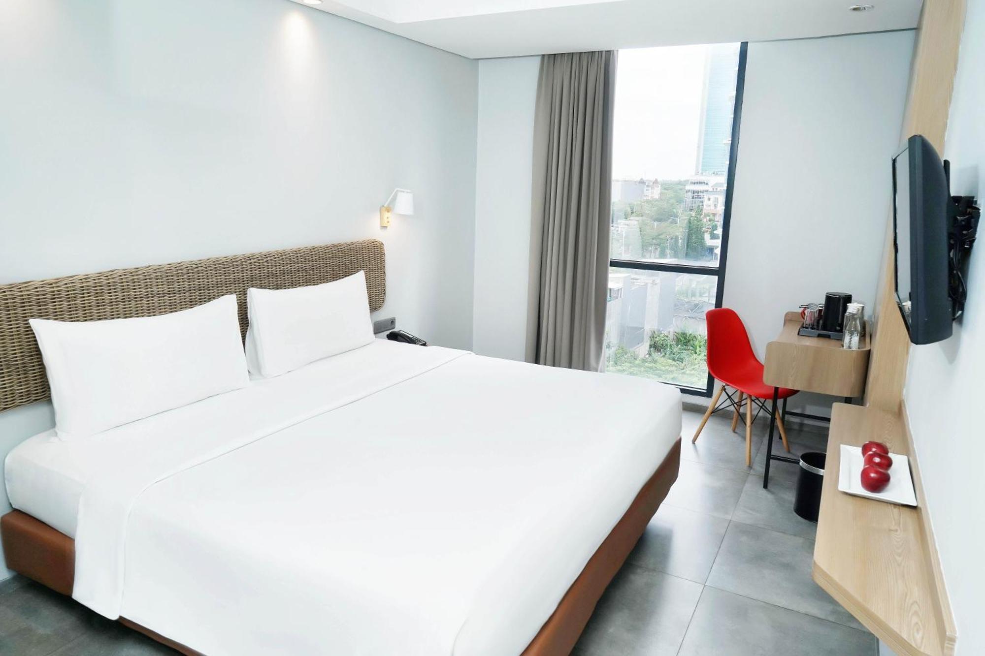 Neo Hotel Puri Indah Jakarta Extérieur photo