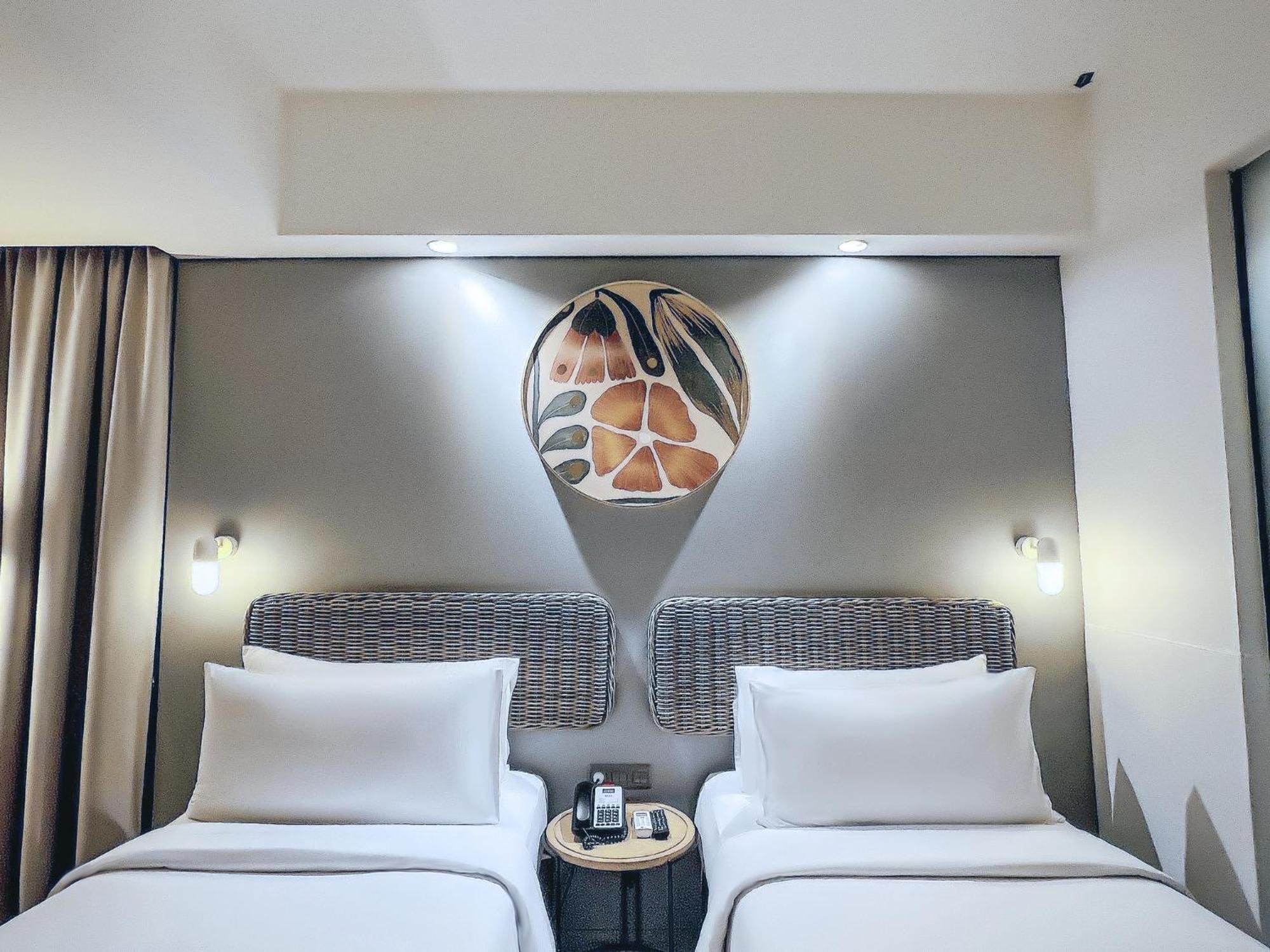 Neo Hotel Puri Indah Jakarta Extérieur photo