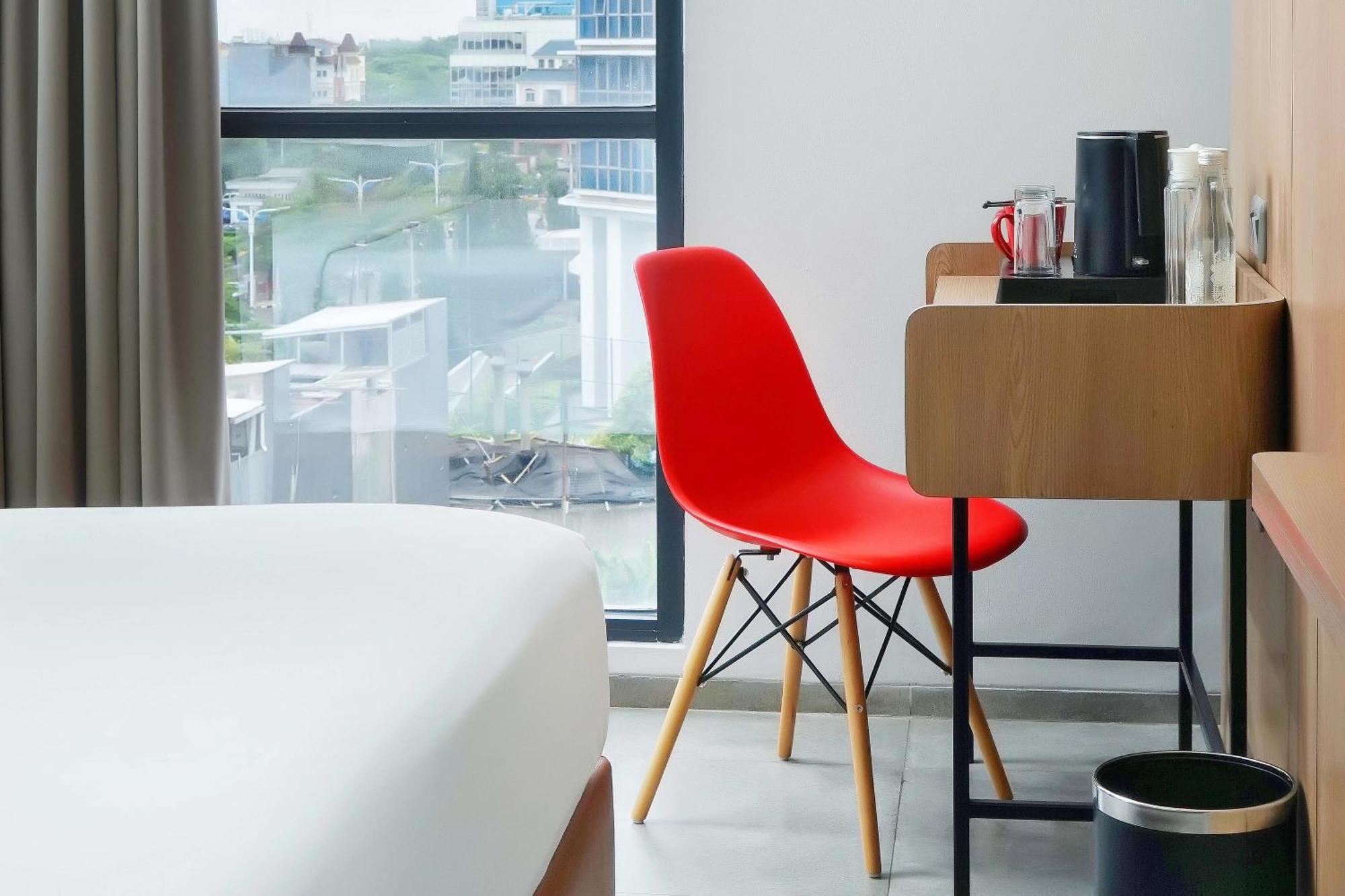 Neo Hotel Puri Indah Jakarta Extérieur photo